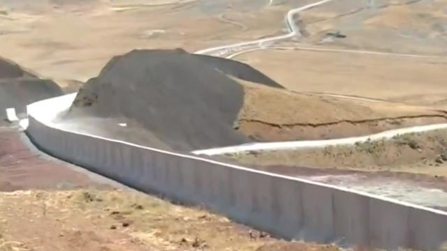 Van-İran sınırına güvenlik duvarı