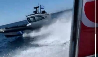 Yunan Sahil Güvenlik ekipleri karasularımızda Türk teknesini taciz etti, işte o anlar!