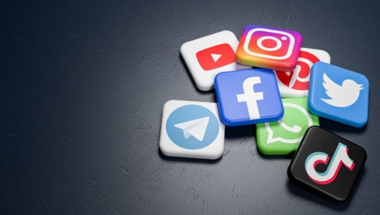 Dijital Dünyada Varlık Göstermek: FollowerZone ile Sosyal Medya Başarısı